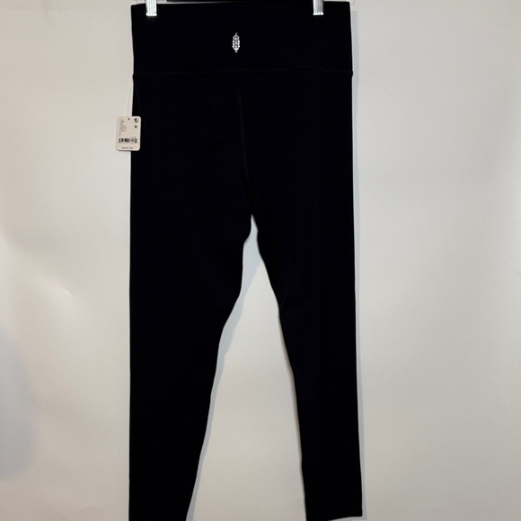 FP Movement by Free People Black Leggings - Picture 5 of 8